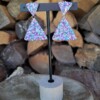 Confetti Kralenoorbellen Pastel Parelmoer – handgemaakt met roze, blauw, wit & paars met parelmoerglans (5 cm)