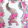 Flower power gekko 4.3x9 cm (2.16 x3.9 inch)