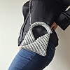 Gehaakte crossbody tas 'Metallic zilver'