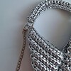 Gehaakte crossbody tas 'Metallic zilver'