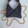 Gehaakte crossbody tas 'Zwart metallic regenboog'