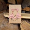 Handgemaakte oorbellen met kralen - Confetti design in rozetinten met rvs oorstekers