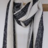 Handgeweven klassieke shawl – Tijdloos & Uniek