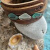 Lederen armband met 3 kleuren blauw zeeglas