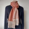 Oranje shawl handgemaakt