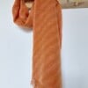 Oranje shawl van 100% merinowol - Uniek & Vrolijk