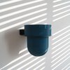STERKSTAEL Flora S Eco Pot Petrol Green - bloempothouder - kleur houder zwart - kleur pot donkergroen - inclusief bloempot ø12cm - poedercoating - staal