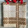 Tote bag gemaakt van een dikke bruine vintage deken