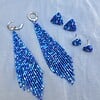 Fringe oorbellen Confetti Blue Tone – brick stitch, Miyuki Delica kralen, 9 cm lang, rvs ringen