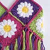 Gehaakt baby topje | Madeliefjes, roze, groen en paars