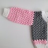 Gehaakt baby vestje | Roze, grijs en wit