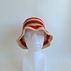 Gehaakte bucket hat | Beige en rood