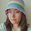Gehaakte bucket hat | Blauw, mint, lila en lime