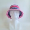 Gehaakte bucket hat | Blauw, paars, lavendel en roze
