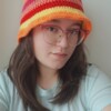 Gehaakte bucket hat | Oranje, fuchsia, koraal, rood en geel