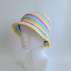 Gehaakte bucket hat | Pastel regenboog