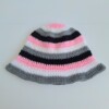 Gehaakte bucket hat | Roze, wit, grijs en zwart