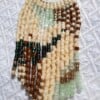 Golden Mirage – lichte fringe oorbellen met miyuki kralen in groen, bruin en goud
