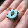 Handgemaakte ring met boekje en blaadje - Verstelbaar