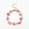 Armband met Kristalvormige Kralen Gevuld met Echte Bloemen uit Utrecht (The Blossom Chapter)