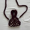 Crochet net bag met afneembare crossbody strap burgundy