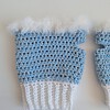 Gehaakte handschoenen - gehaakte vingerloze handschoenen | Lichtblauw en wit