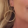 Gouden 2-loops oorbellen / dubbele creolen – minimalistisch & boho