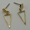 Suspended Triangle : gouden driehoek oorbellen