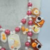 Breakfast Lovers, een handgemaakte ketting voor de echte ontbijfan.