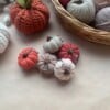 🎃 Handgemaakte sleutelhanger – Pompoen