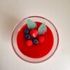Frambozen panna cotta kaars, met rood fruit, luxe kaars, geurkaars, cadeau