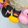 Rode en Zwarte duivels eendjes ; Een musthave voor de echte Halloween-fan