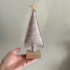Vilten kerstboom 21 cm grijs