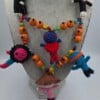 Voodoo dolls met spinnenweb kralen en schedels, een super coole Halloween Ketting. ls