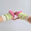 Gehaakte handschoenen - gehaakte vingerloze handschoenen | Crème, limoengroen en Barbie roze
