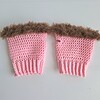 Gehaakte handschoenen - gehaakte vingerloze handschoenen | Lichtroze en bruin