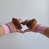 Gehaakte handschoenen - gehaakte vingerloze handschoenen | Lichtroze, lila, perzik, karamelbruin en donkerbruin