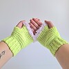 Gehaakte handschoenen - gehaakte vingerloze handschoenen | Limegroen en lila