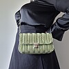 Geweven crossbody tas | Metallic groen en zilver