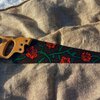 Handbeschilderde upcycled vintage metalen zaag met rode rozen