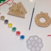 Kerstornament Knutselset – Inclusief Verf & Kwast – DIY Christmas Craft Kit voor Kinderen – Gingerbread & Wreath – Creatief Cadeau – Crafted Creations