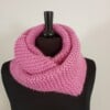 gebreide wikkelsjaal, roze