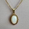 Edelsteen cabochon met Maansteen
