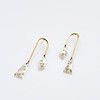 Asymmetrische Boog Oorbellen Met Hangers Gevuld met Echt Gipskruid (The Classics)