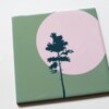 Keramiektegel Wanddecoratie – Pine Tree Illustratie op Groene Achtergrond, Hoogglans & HD Afdruk