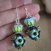 Lentedans & Midzomernacht – Artistieke Lampwork Oorbellen van Glas en Zilver met Modern Folk Feeling