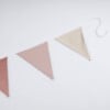 Vlaggenlijn Canyon Stroll | Pastel kleur (Roze / Beige / Neutraal / Aarde tinten) slinger met driehoek vlaggetjes gemaakt van stof