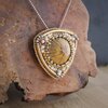 Aards & Tijdloos, Echinoid Fossiel Statement Ketting