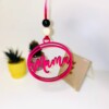 Handmade Liefdevol Mama Cadeau – Laser Gesneden Autohanger met Details