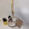 Handmade Stijlvolle Mama Auto Hanger – Lasergegraveerd & Versierd Cadeau